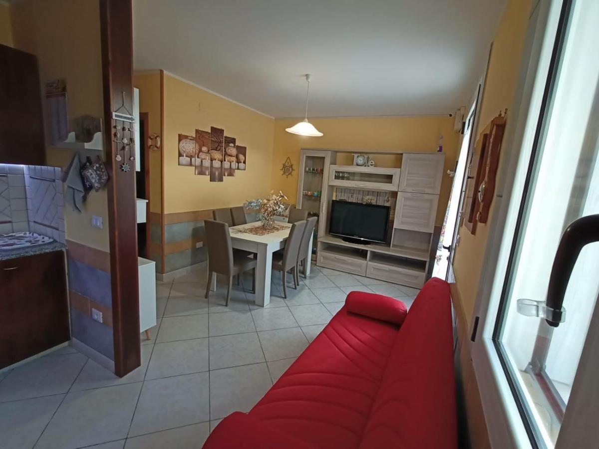 Villetta Poesia 50 M Dal Mare Con Giardino E Parcheggio Torre dell'Orso Bagian luar foto